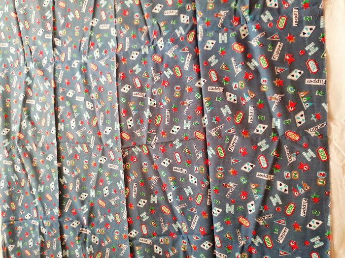 tissu imprimé 100 x 100 cm