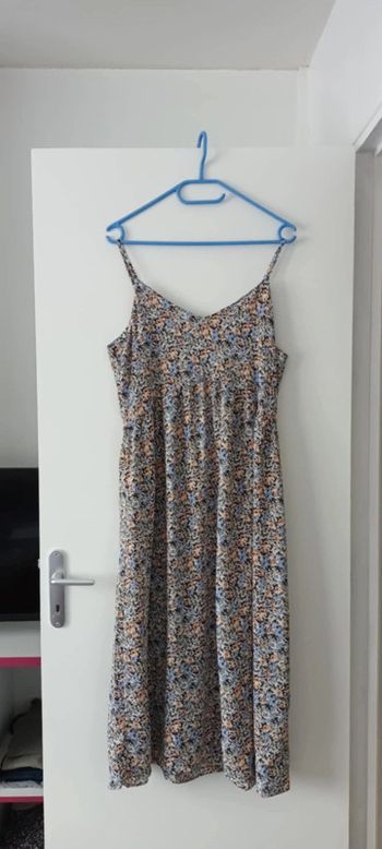 Très jolie robe longue