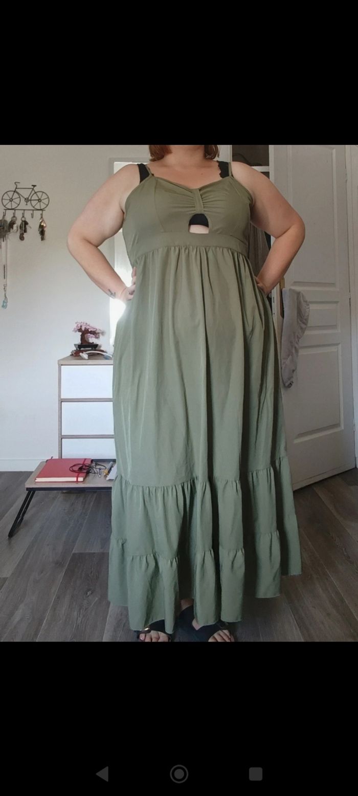 Robe longue verte - photo numéro 4