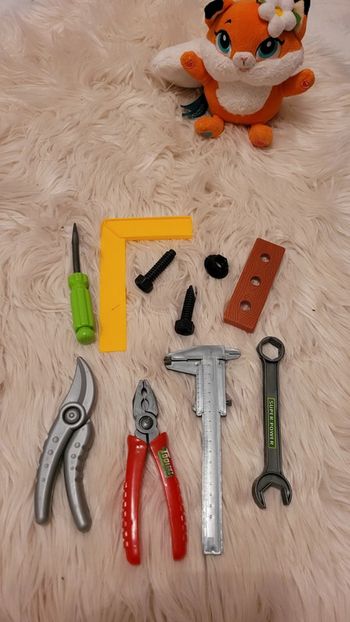 Outils en plastique