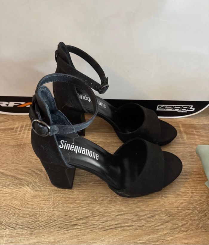 Chaussure à talon - photo numéro 3