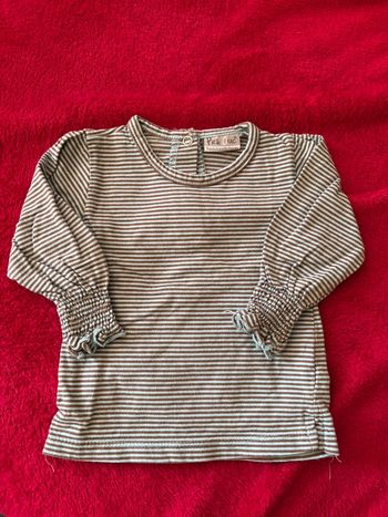 haut à rayures