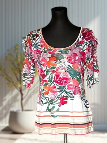 Top fleuri avec strass Swarovski – Linea Cinque Taille S