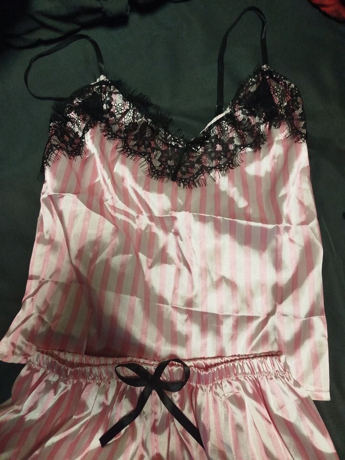 Ensemble de nuit - photo numéro 2