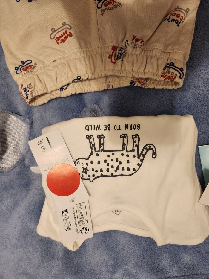 Lot vêtements - photo numéro 5