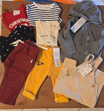 (Neufs non portés)🥰🤩💙💙 lot 9 mois garçon 💙💙🤩🥰