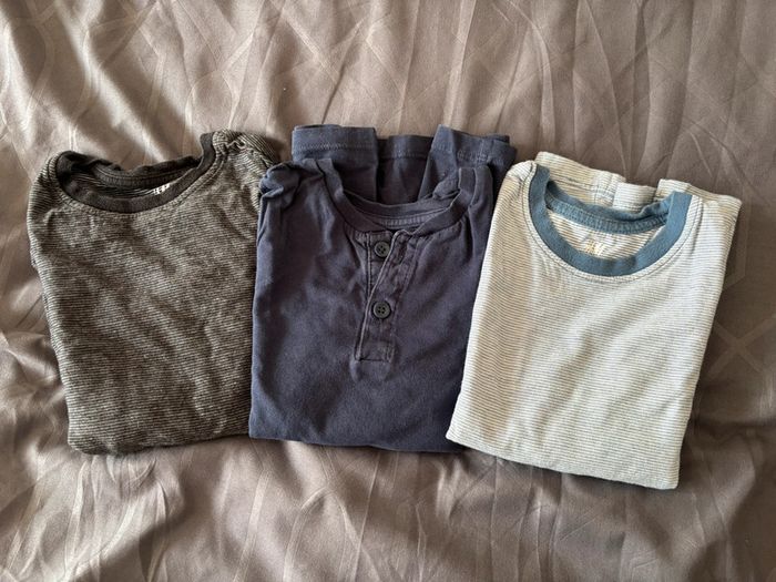 lot 3 t-shirt manches longues h&m 6 ans