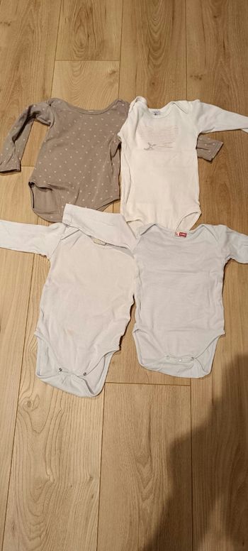 4 bodys 18 mois mixte garçon fille