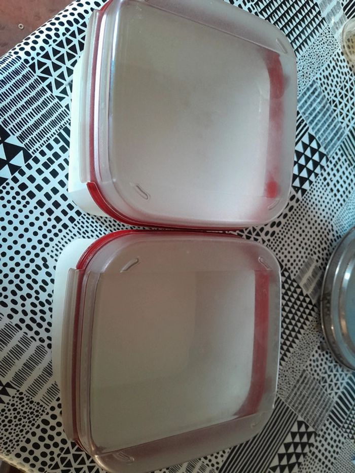 2 boîtes tupperware - photo numéro 3