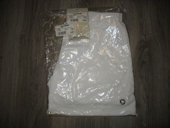 SHORT BLANC "ETIREL BY INTERSPORT " - NEUF - TAILLE 38 - n°01