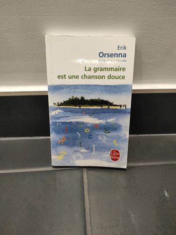 Livre "La grammaire est une chanson douce"
