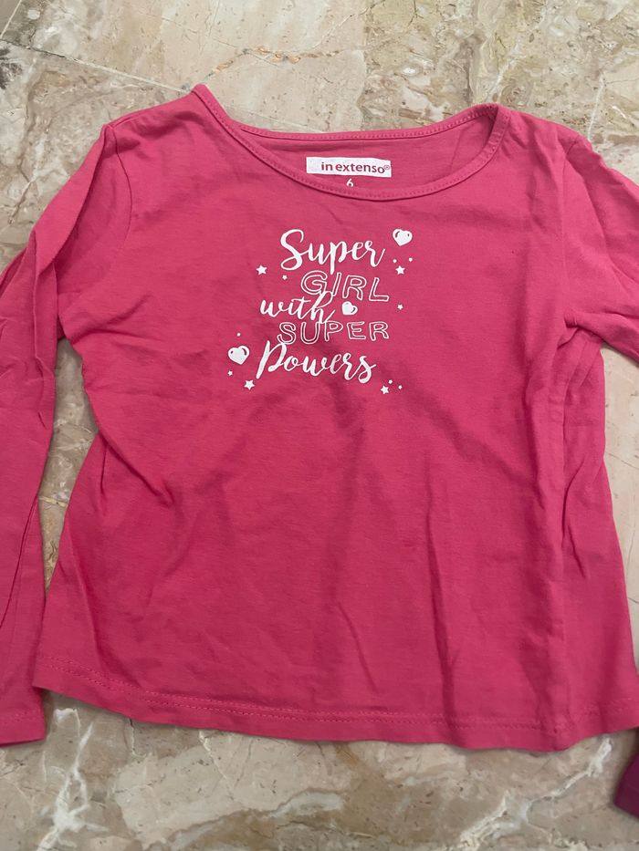 Lot t shirts 6 ans - photo numéro 2