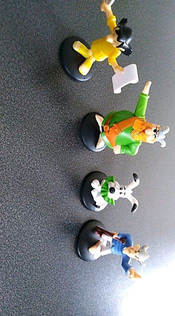 4 figurines Asterix et obelix