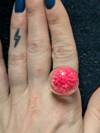 Bague ronde en verre style pylônes