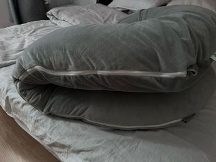 Coussin d’allaitement - photo numéro 3