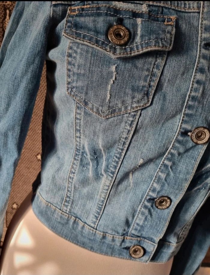 Veste en jean effet usé taille S - photo numéro 3