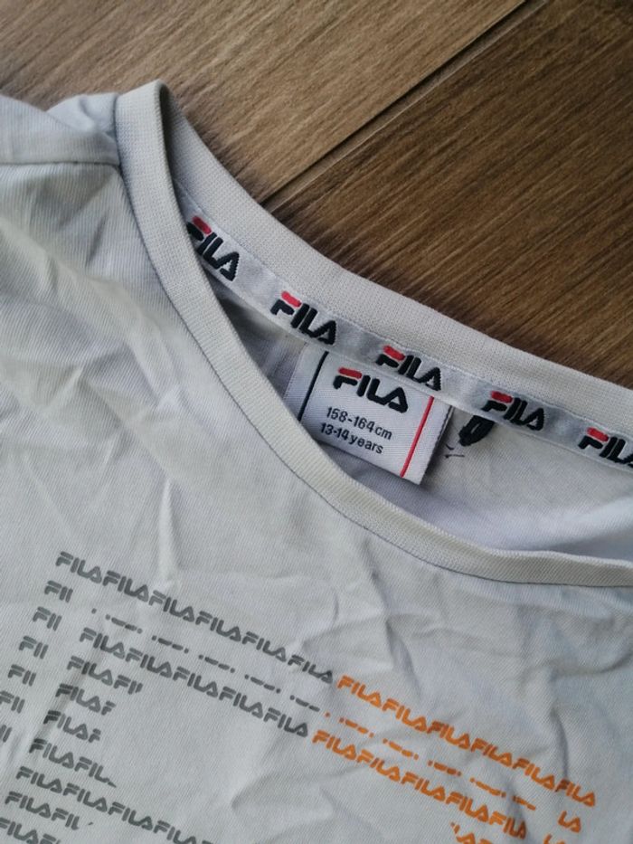 Jean et t-shirt - photo numéro 3