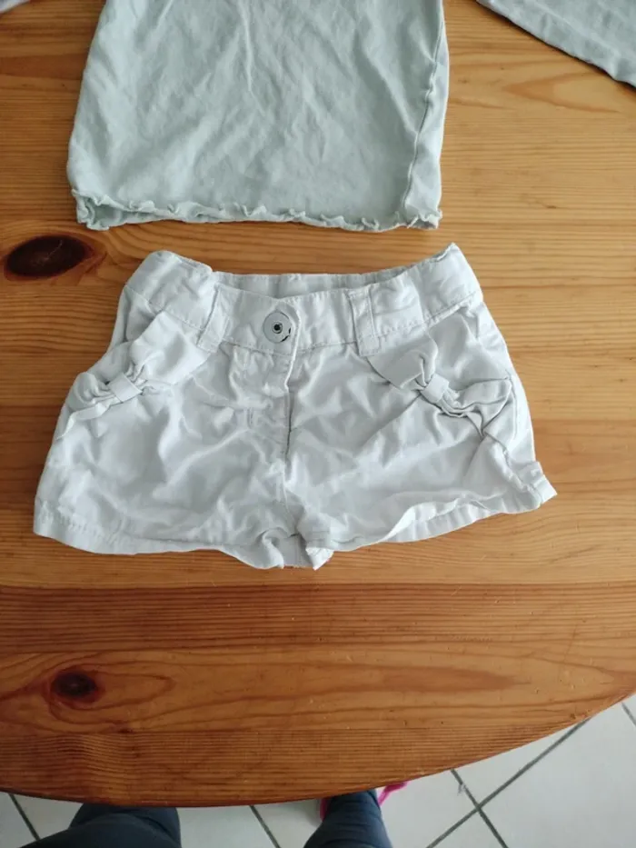 Haut+short - photo numéro 4