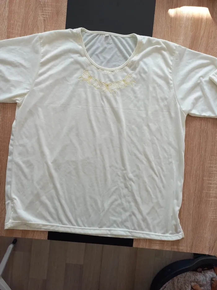 Tee-shirt femme Neuf XXL - photo numéro 6