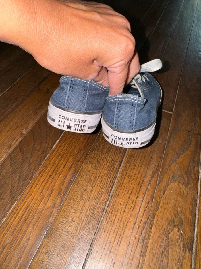 Baskets converse  Taille 30 - photo numéro 4