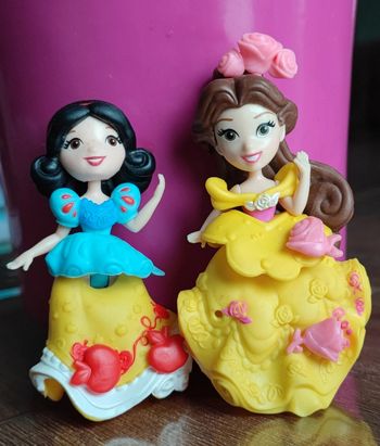 2 Mini figurines Princesses