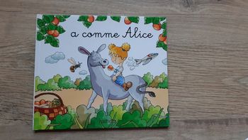 Livre a comme Alice