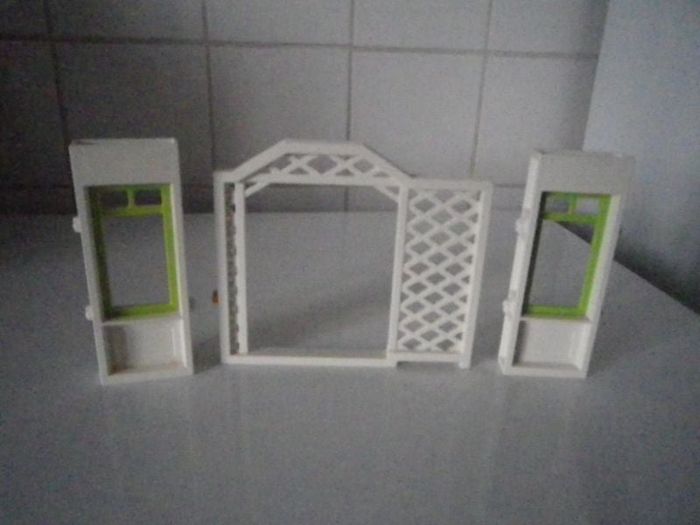 LOT PIECES DETACHEES