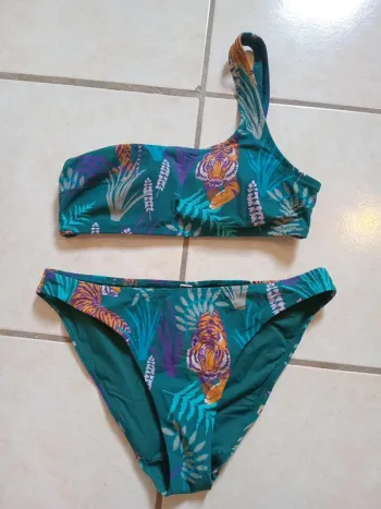 Maillot de bain 2 pièces turquoise imprimé tigre Etam taille 36