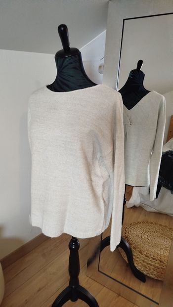 Pull décolleté dos crème pailleté doré Bonobo Taille S 36