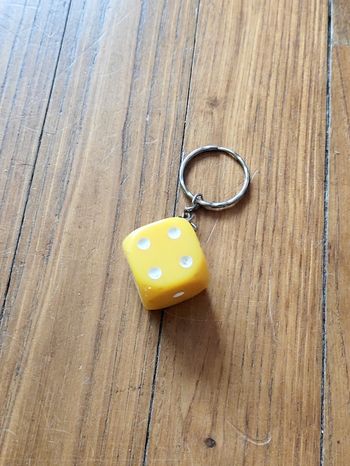 Porte clé dés