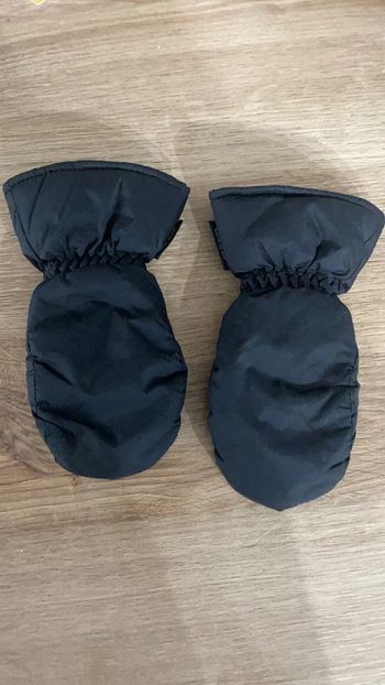 Moufles ski noir Wed’ze en 4 ans