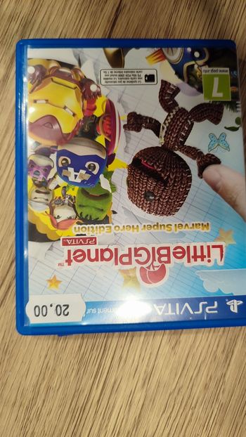Little Big planet Marvel Super Hero édition PS vita