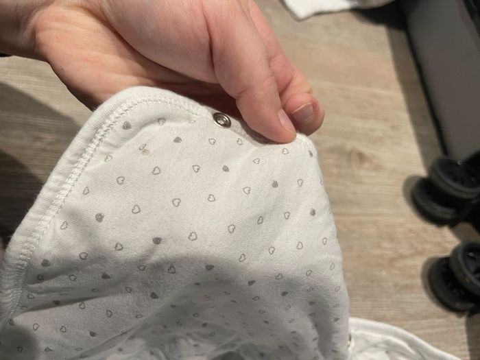 Gilet épais taille 3 mois - photo numéro 4