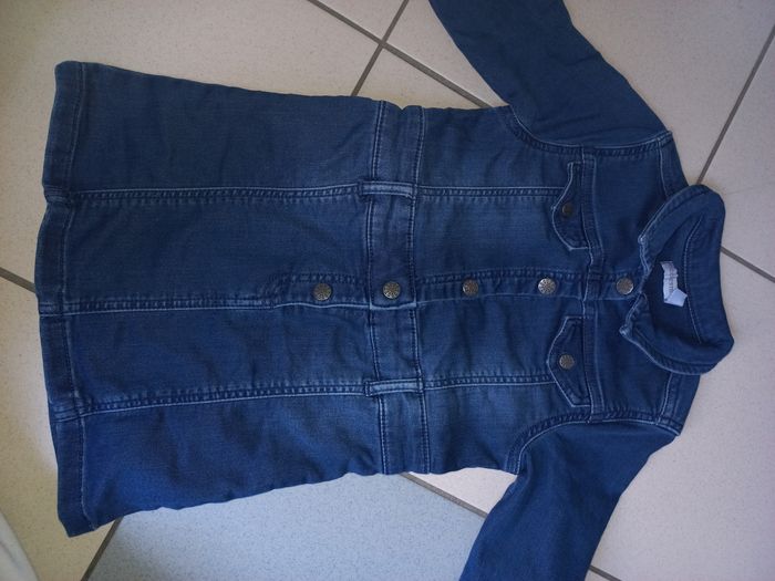 Lot fille 4/5 ans