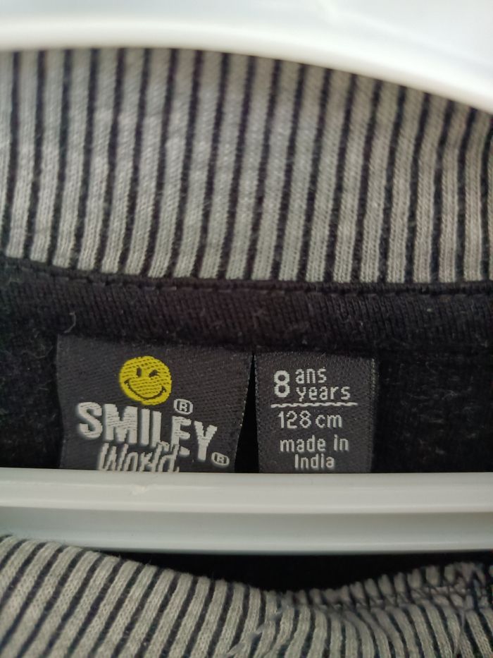 Sweat léger smiley 8ans - photo numéro 2