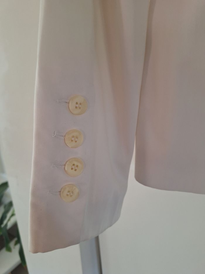 Veste blanche taille 38 de belle qualité - photo numéro 5