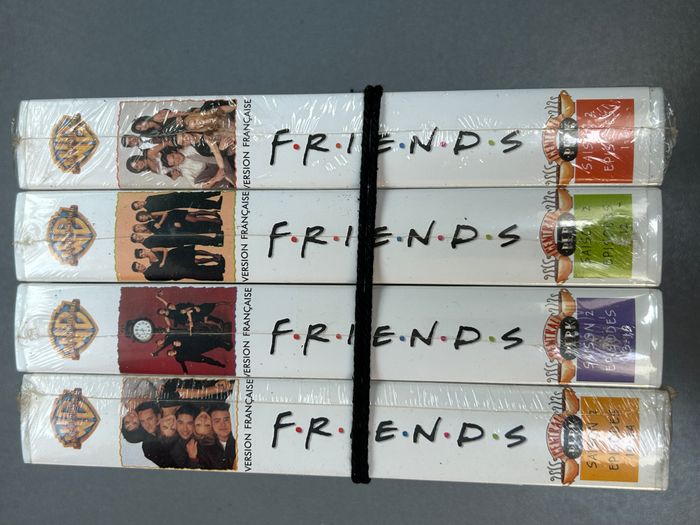 VHS Friends - Saison 2 - VF - (Lot de 4 VHS SECAM) - photo numéro 4
