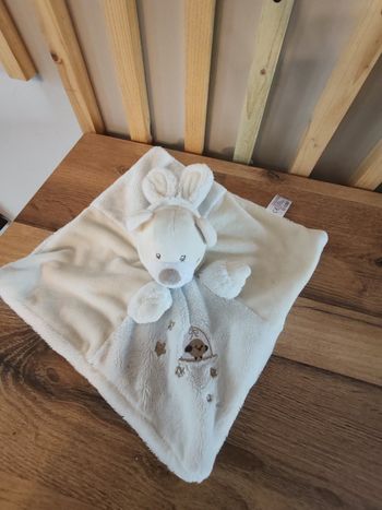 Ours Nicotoy déguisé en lapin