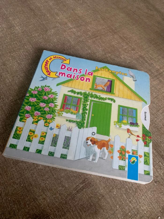 Dans la maison