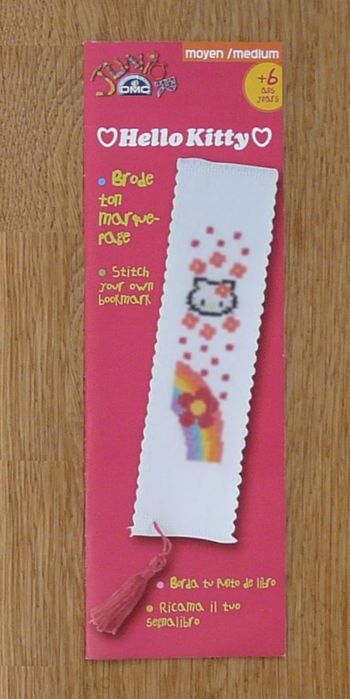 Patron marque page broderie point de croix Hello Kitty