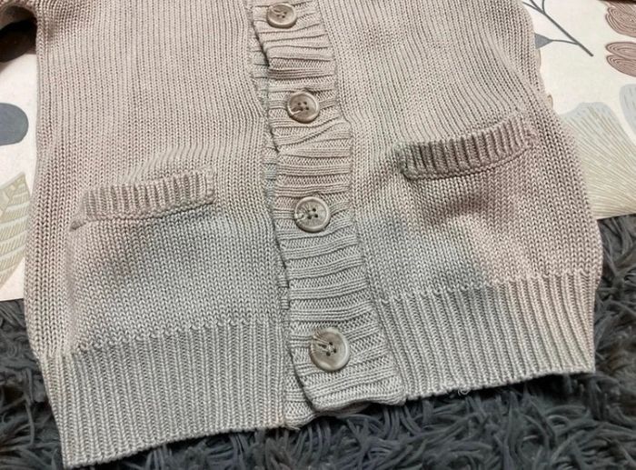 Gilet Kiabi - taille 4 an s - photo numéro 5