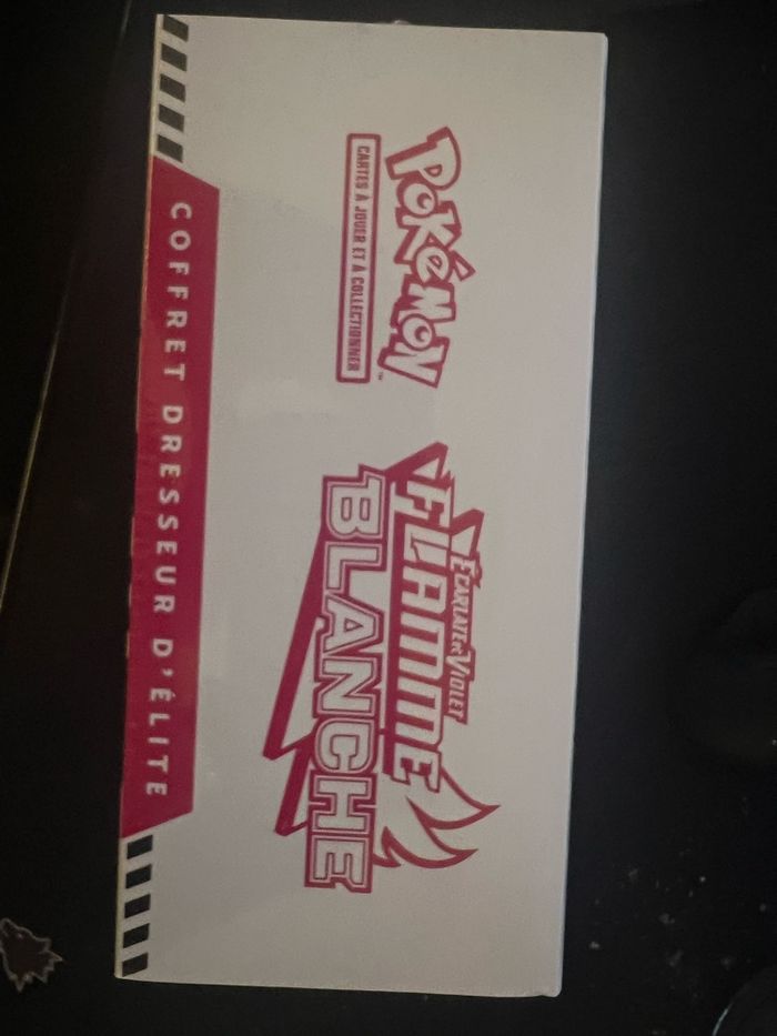 Etb Pokémon flamme blanche