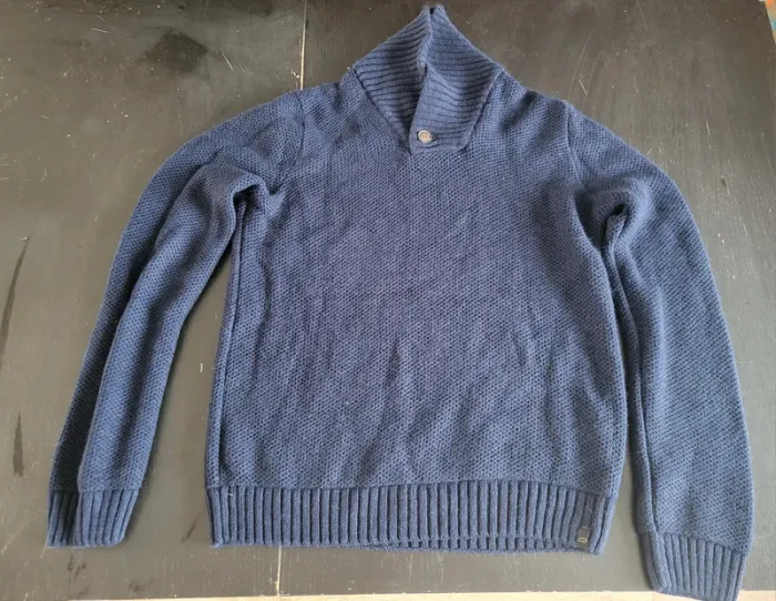 Pull Jules taille M comme neuf