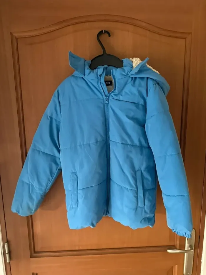 Doudoune manteau kiabi bleu ciel 10 ans - photo numéro 3