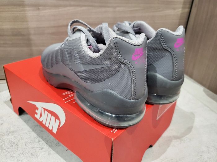Basket Nike Air Max 38,5 Neuve - photo numéro 3