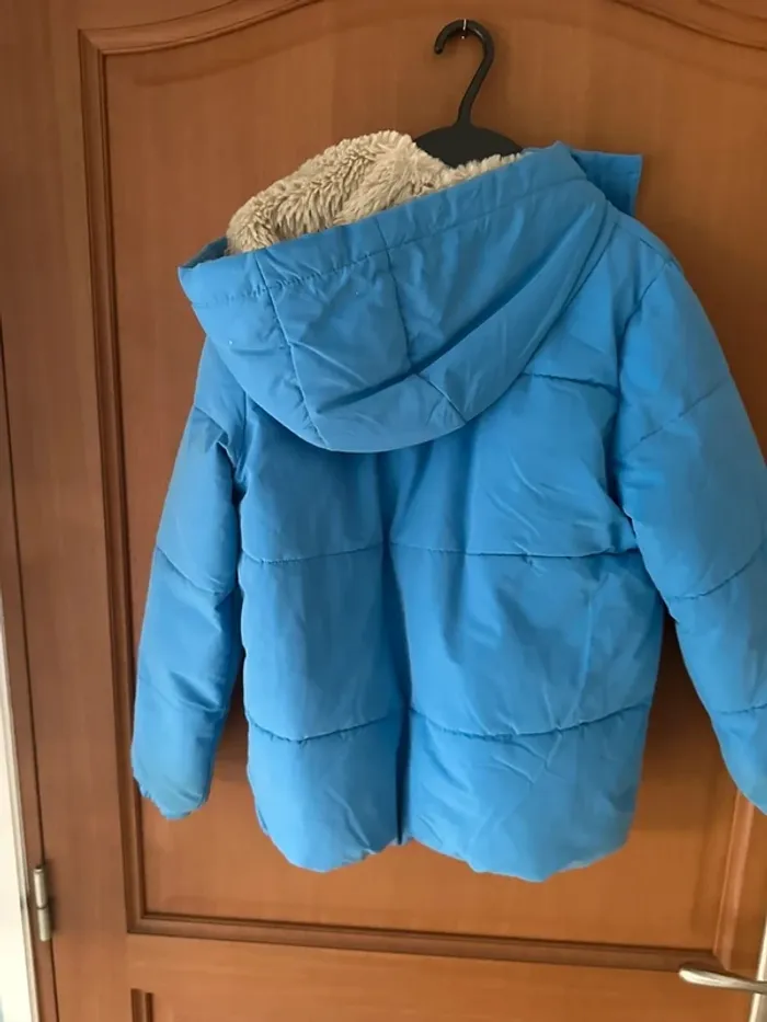Doudoune manteau kiabi bleu ciel 10 ans - photo numéro 9