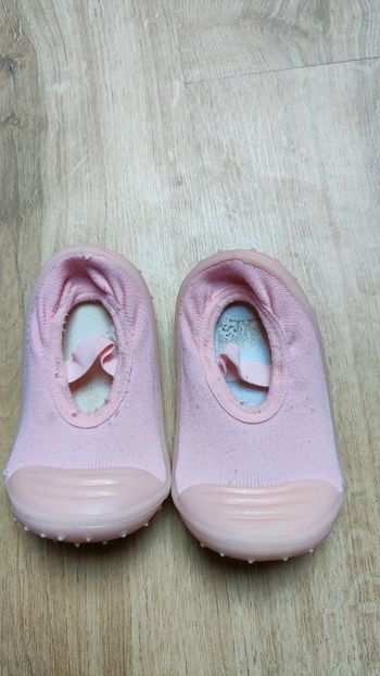 Chaussons de piscine 22/23