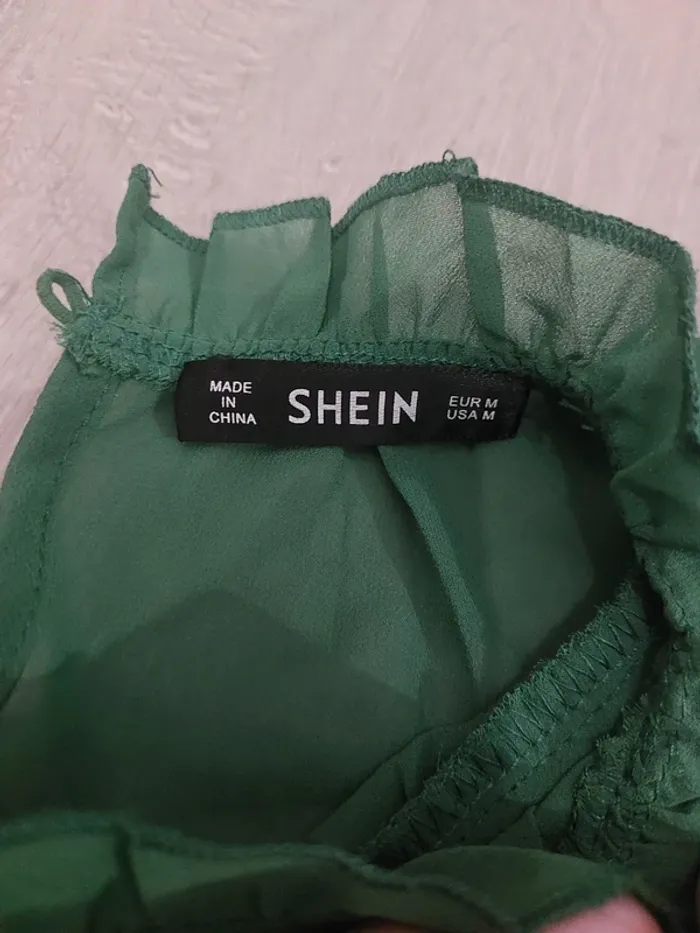 Blouse verte M Shein - photo numéro 2