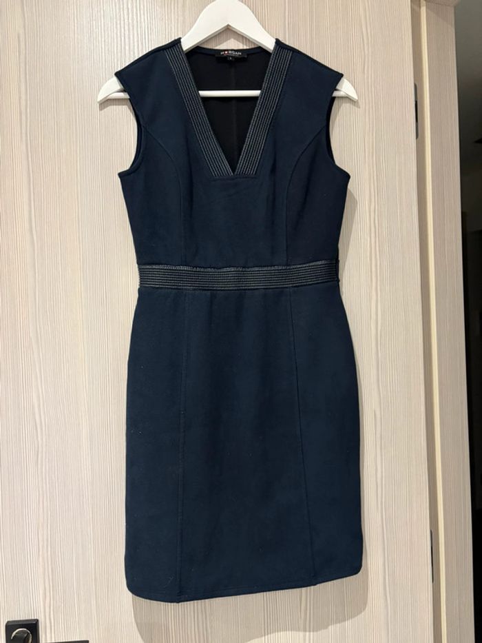 Robe Morgan bleu marine taille S matière style suédine en parfait état