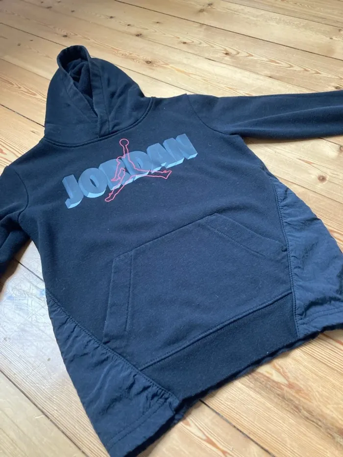 Pull Jordan noir 5-6 ans 110-116cm - photo numéro 3